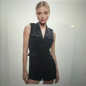 ALICE + OLIVIA Phillis Utility Sleeveless Black Romper - NWT -Size 0